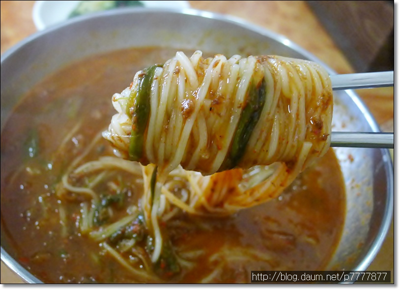 물 맑은 곳의 100% 자연산은 맛이 다르다^^