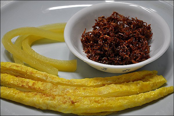 간단멸치김밥-찬밥으로만든 한끼식사