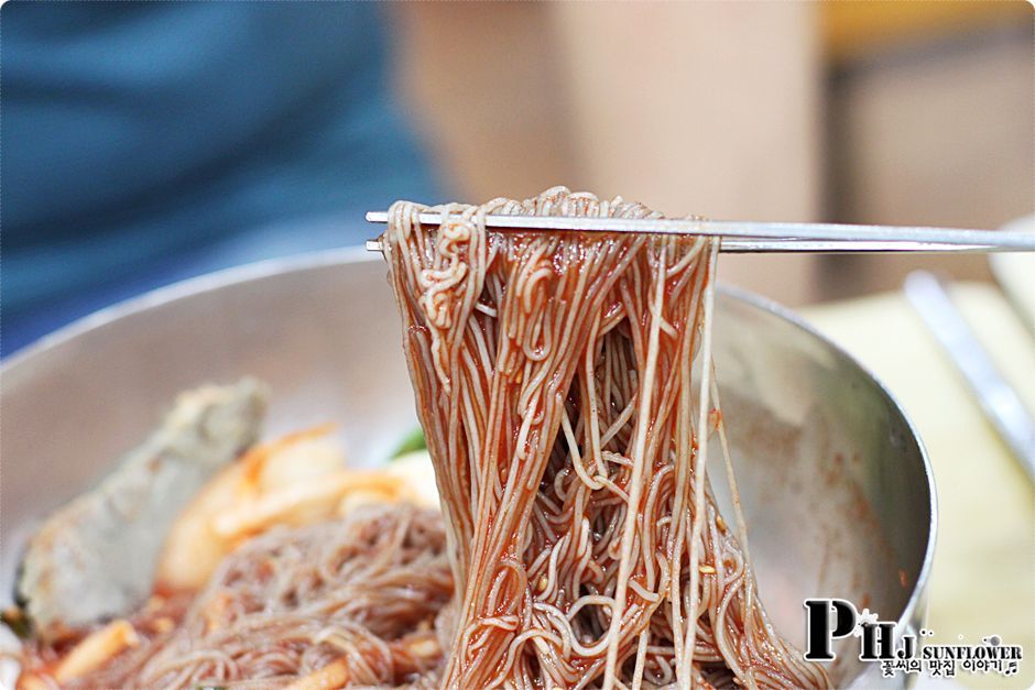 신촌맛집/이대맛집/연대맛집-개성만두와 냉면의 환상적인 만남-함흥냉면