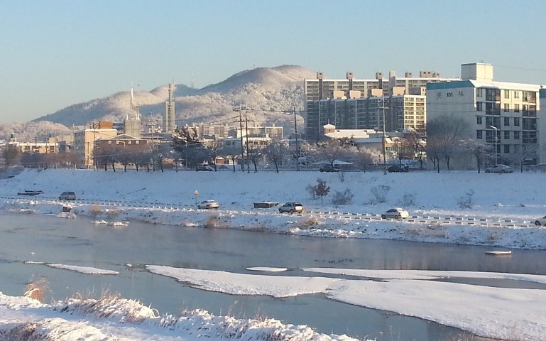 산성 이미지