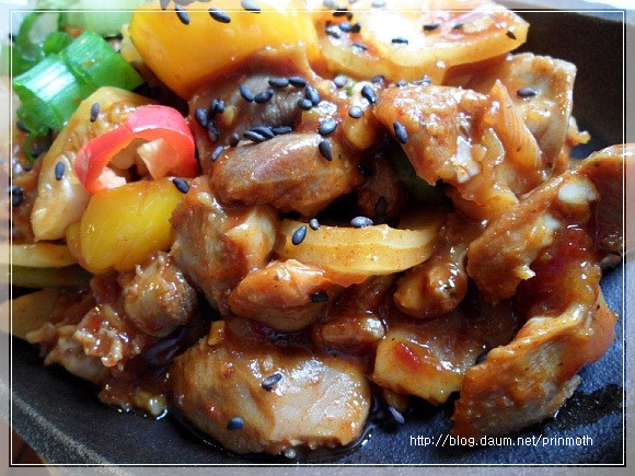 김씨네 포장마차에 닭똥집 드시러 오세요~~