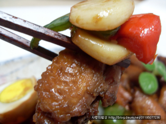 편식쟁이 아이도 반한 밑반찬! 부드러운 닭날개장조림>_