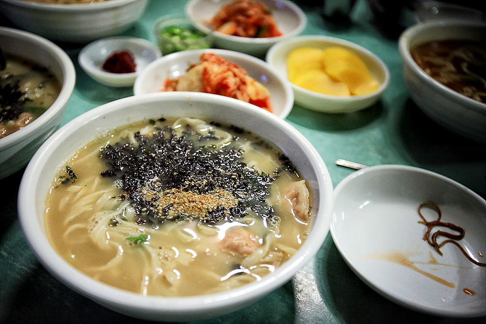 손맛칼국수 이미지