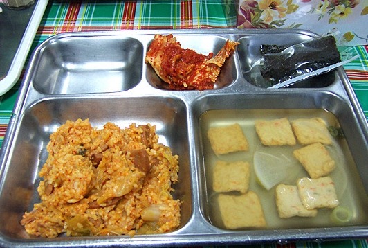 요즘 군대 식단이래요~