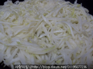 더블클릭을 하시면 이미지를 수정할 수 있습니다