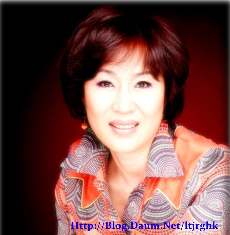김윤희 이미지