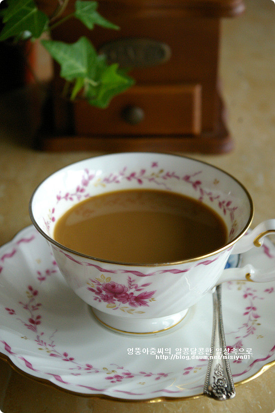 달콤 쌉싸름 베트남 커피 즐기기