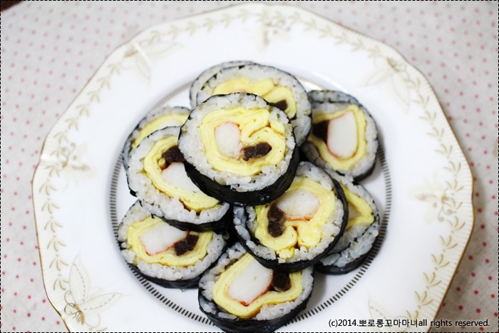 돌돌말이김밥 이미지