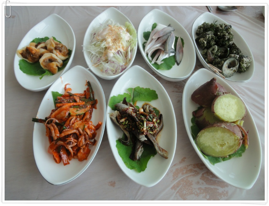 [남해자연맛집] 땀 촉촉히 내며 먹는 보약 같은 전복죽, 슴슴하고 입에 짝짝 붇는 전복찜 
