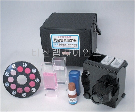 잔류염소측정기(DPD시약일액타입),CHLORINE COMPARATORS 