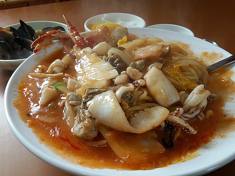 산동관 이미지