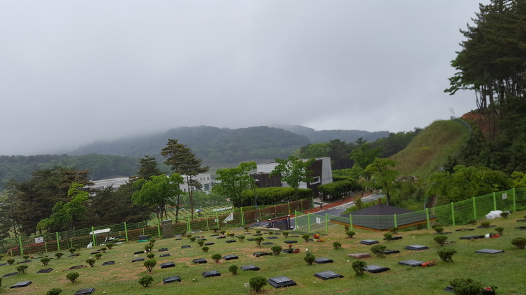 이렇게 가시는 것입니까? 고 김보옥 영가님!