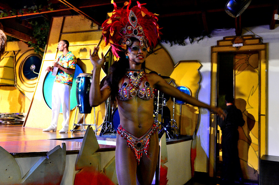 이과수에서 본 삼바 쇼 Rafain Churrascaria Show~