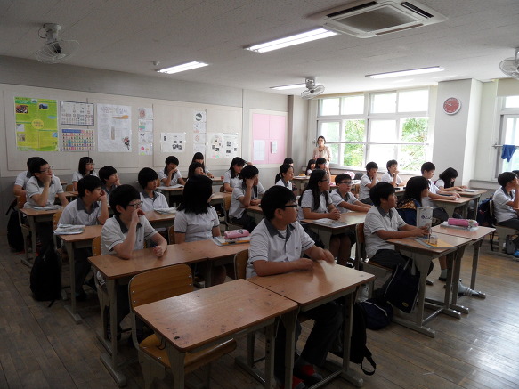동변중학교 이미지