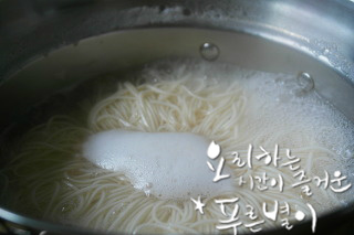 좋은날국수 이미지