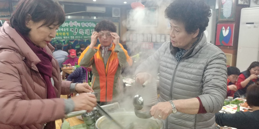제주도 여행  일주일 살기  윤중님 킹흑돼지 방문  후기