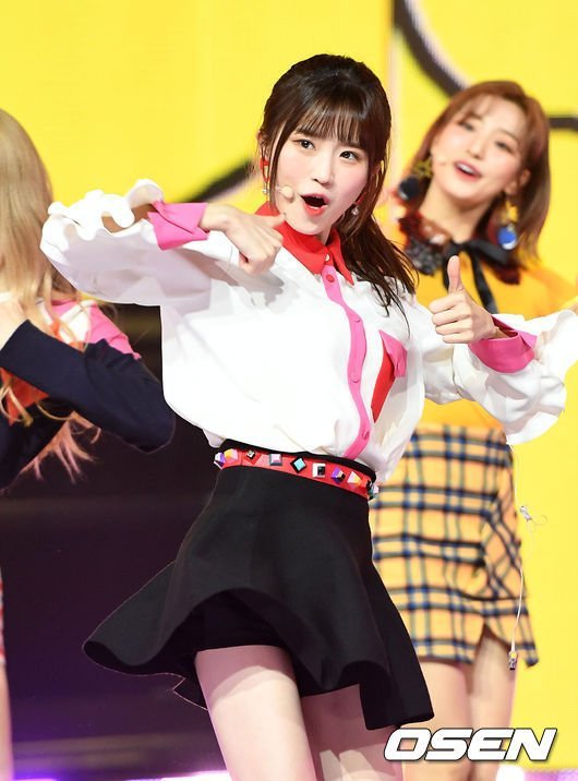 프로미스나인 송하영