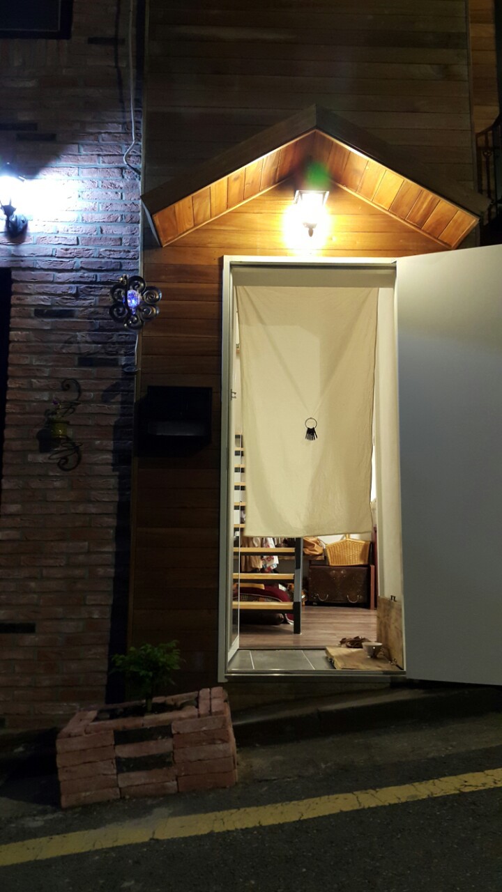 협소주택 임대 (작업실겸 거주용)